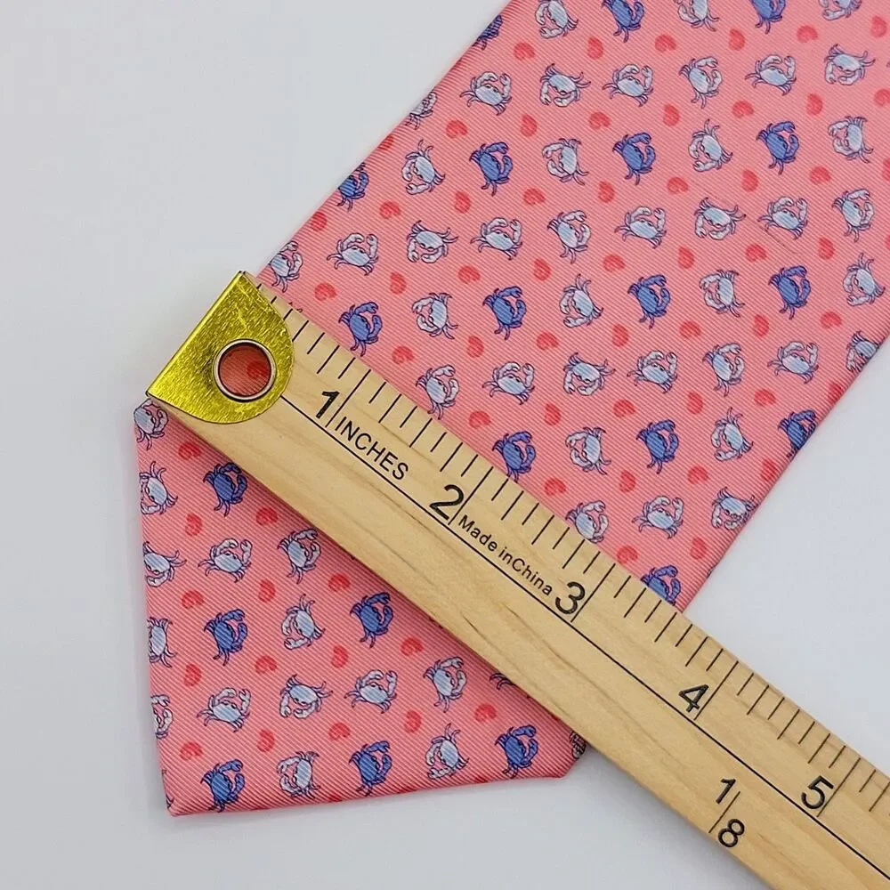 BROOKS BROTHERS Country Club Blue Crabs100% Silk Tie USA Made Pink Designer